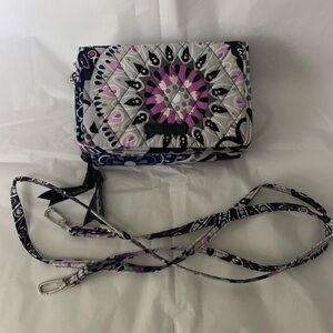 Vera Bradley RFID 3 in 1 Crossbody. NWOT